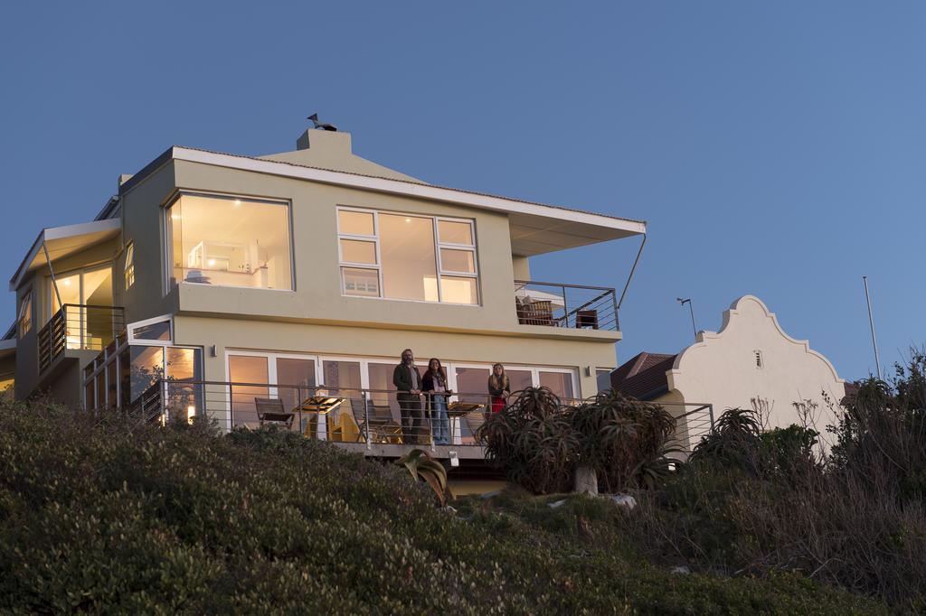 Whalesong Lodge Gansbaai Exterior photo